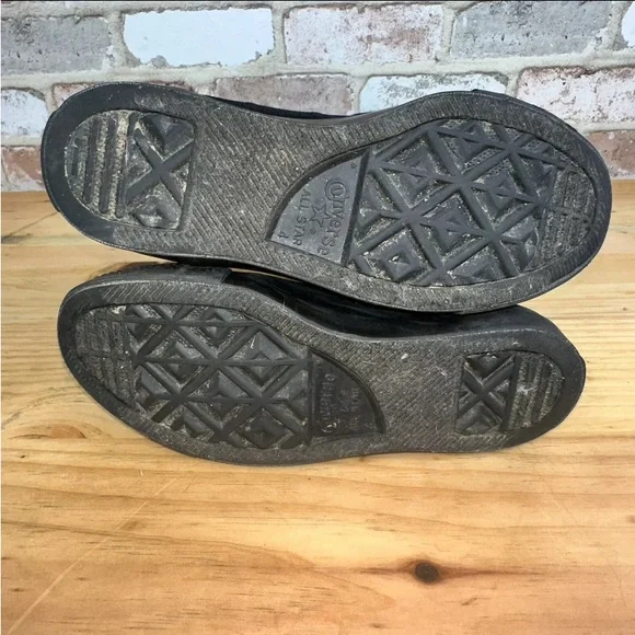 Converse - Picture 6 of 8